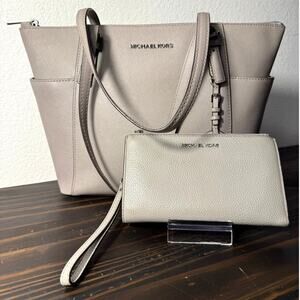 2-Piece Michael Kors Charlotte Tote & Jet Set Long Wallet